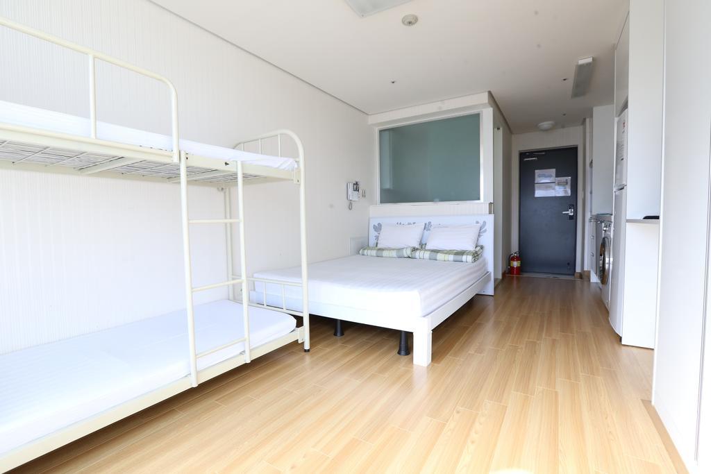 A Pousada Phil House Guri Quarto foto